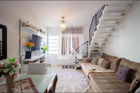 Casa de condomínio para alugar com 51m², 2 quartos e 1 vagaSala