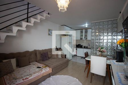 Sala de casa de condomínio para alugar com 2 quartos, 51m² em Vila Nova Curuca, São Paulo