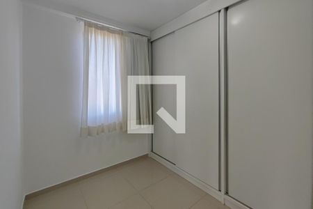 Quarto 1 de apartamento para alugar com 2 quartos, 44m² em Vila Marieta, Campinas