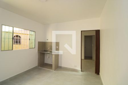 Sala/Cozinha de kitnet/studio para alugar com 1 quarto, 50m² em Jardim Imperador (zona Leste), São Paulo