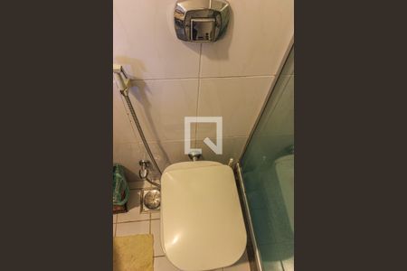 Casa de condomínio à venda com 650m², 3 quartos e 3 vagas Casa de condomínio à venda com 650m², 3 quartos e 3 vagasSuíte 1 - Banheiro 1