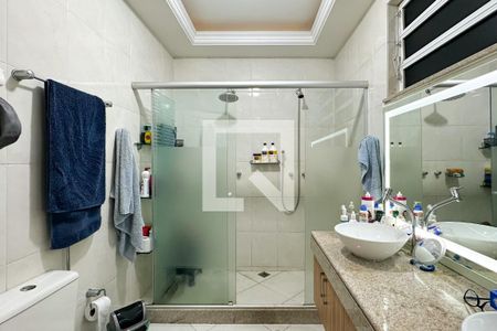 Apartamento à venda com 170m², 5 quartos e 1 vaga Apartamento à venda com 170m², 5 quartos e 1 vagaBanheiro Suíte 2