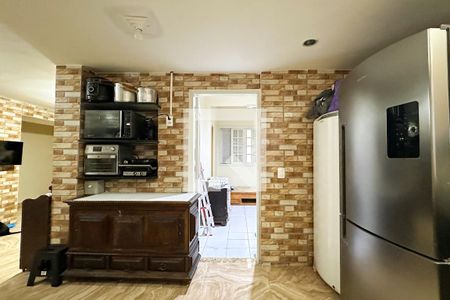 Apartamento à venda com 170m², 5 quartos e 1 vaga Apartamento à venda com 170m², 5 quartos e 1 vagaCozinha e Área de Serviço