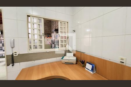 Escritório de casa de condomínio à venda com 2 quartos, 54m² em Jardim Colonia, Jundiaí