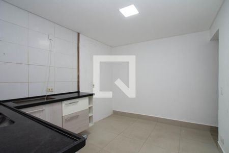 Sala/Cozinha de casa para alugar com 1 quarto, 30m² em Jardim Santa Helena, Guarulhos