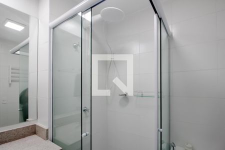3 Banheiro de apartamento para alugar com 1 quarto, 25m² em Vila Buarque, São Paulo