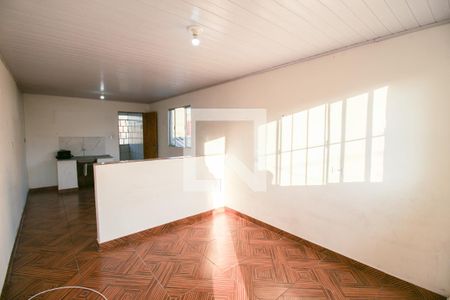 Sala de casa para alugar com 1 quarto, 35m² em Conjunto Habitacional Águia de Haia, São Paulo