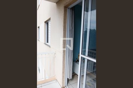 Sacada de apartamento à venda com 2 quartos, 48m² em Metalúrgicos, Osasco