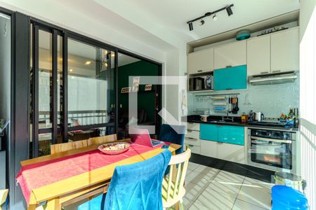 Cozinha de apartamento para alugar com 2 quartos, 60m² em Santa Cecília, São Paulo