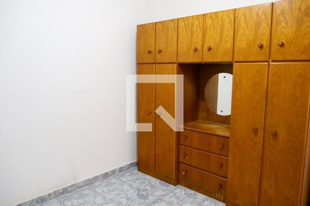 Quarto 1 de casa para alugar com 2 quartos, 90m² em Km 18, Osasco