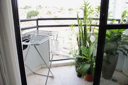 Varanda de apartamento à venda com 3 quartos, 88m² em Vila Regente Feijó, São Paulo