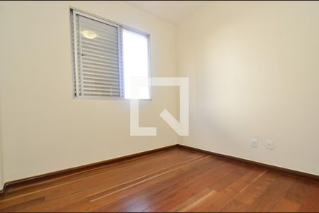 Quarto 2 de apartamento à venda com 3 quartos, 120m² em Carmo, Belo Horizonte