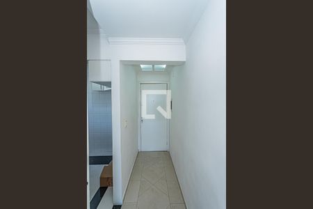 Entrada de apartamento para alugar com 2 quartos, 62m² em Vila Mangalot, São Paulo