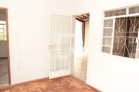 Casa para alugar com 3 quartos, 90m² em Piratininga, Belo Horizonte
