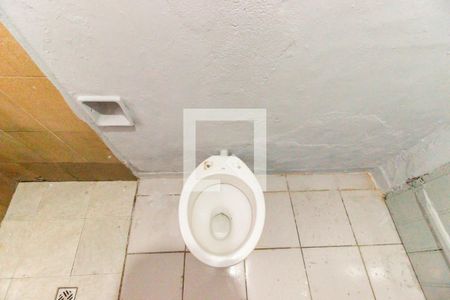 Banheiro de casa para alugar com 1 quarto, 20m² em Chácara Califórnia, São Paulo