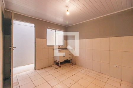 Cozinha de casa para alugar com 1 quarto, 20m² em Chácara Califórnia, São Paulo