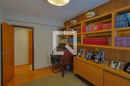 Quarto de apartamento à venda com 4 quartos, 168m² em Gutierrez, Belo Horizonte