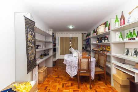 Sala de casa à venda com 4 quartos, 200m² em Vila Mariana, São Paulo