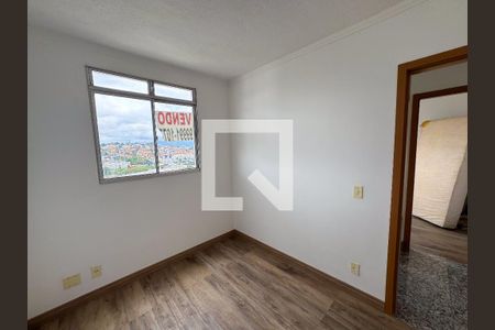 Quarto 1 de apartamento para alugar com 2 quartos, 45m² em Califórnia, Contagem