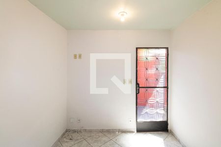 Sala de casa para alugar com 2 quartos, 74m² em Campo Grande, Rio de Janeiro