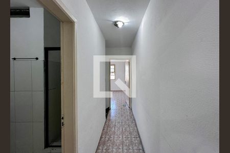 Corredor Quartos de casa para alugar com 2 quartos, 122m² em Chácara Monte Alegre, São Paulo