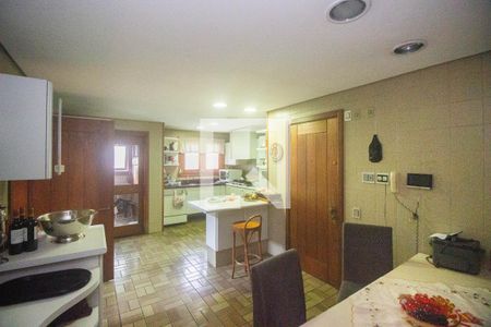 Apartamento para alugar com 713m², 3 quartos e 4 vagas Apartamento para alugar com 713m², 3 quartos e 4 vagasCozinha