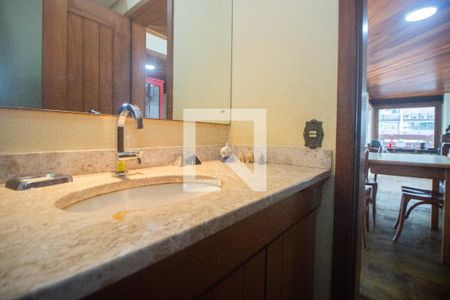 Apartamento para alugar com 713m², 3 quartos e 4 vagas Apartamento para alugar com 713m², 3 quartos e 4 vagasBanheiro Social 2