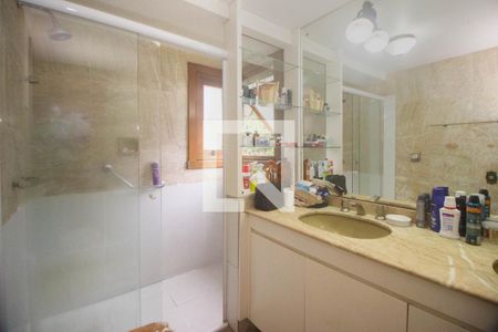 Apartamento para alugar com 713m², 3 quartos e 4 vagas Apartamento para alugar com 713m², 3 quartos e 4 vagasBanheiro da Suíte