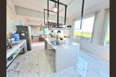 Sala de casa à venda com 4 quartos, 470m² em Lundcéia, Lagoa Santa