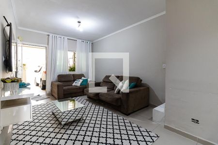 Sala de casa à venda com 3 quartos, 100m² em Jardim Santa Emilia, São Paulo