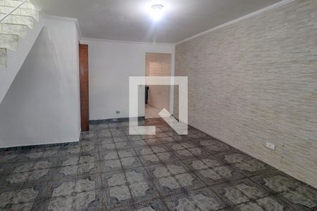 Sala de casa para alugar com 2 quartos, 100m² em Jardim República, São Paulo