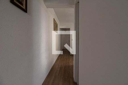 corredor para os comodos_2 de apartamento para alugar com 1 quarto, 42m² em Liberdade, São Paulo