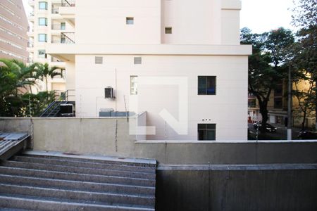 Vista de apartamento para alugar com 2 quartos, 166m² em Itaim Bibi, São Paulo
