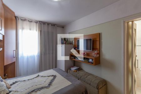 Suíte 1 de apartamento para alugar com 2 quartos, 72m² em Vila Ré, São Paulo