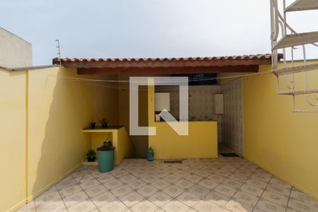 Casa à venda com 350m², 3 quartos e 5 vagas Casa à venda com 350m², 3 quartos e 5 vagasQuintal