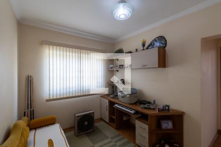 Casa à venda com 350m², 3 quartos e 5 vagas Casa à venda com 350m², 3 quartos e 5 vagasEscritório