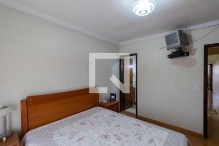 Casa à venda com 350m², 3 quartos e 5 vagas Casa à venda com 350m², 3 quartos e 5 vagasSuíte 2