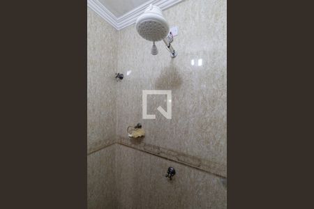 Casa à venda com 350m², 3 quartos e 5 vagas Casa à venda com 350m², 3 quartos e 5 vagasBanheiro Suíte 2