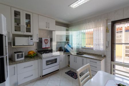Casa à venda com 350m², 3 quartos e 5 vagas Casa à venda com 350m², 3 quartos e 5 vagasCozinha