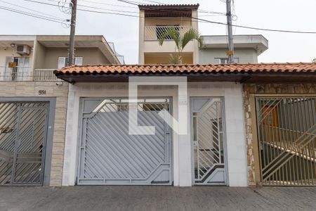 Casa à venda com 350m², 3 quartos e 5 vagas Casa à venda com 350m², 3 quartos e 5 vagasFachada