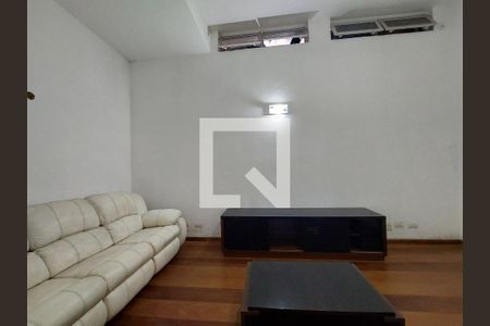 Sala de Vídeo de casa à venda com 4 quartos, 460m² em Vila Santa Maria, São Paulo