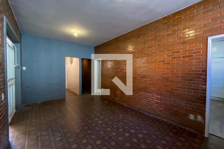 Sala de casa de condomínio para alugar com 2 quartos, 50m² em Carlos Prates, Belo Horizonte