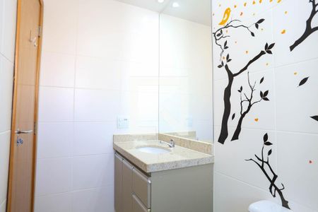 Banheiro da Suíte de apartamento para alugar com 2 quartos, 57m² em Santa Efigênia, Belo Horizonte
