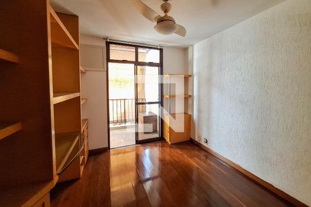 Quarto 1 de apartamento para alugar com 4 quartos, 380m² em Icaraí, Niterói