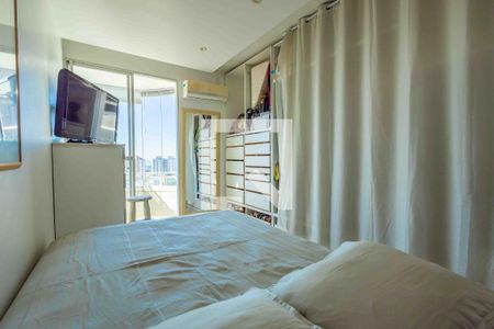 Suíte de apartamento à venda com 2 quartos, 90m² em Barra da Tijuca, Rio de Janeiro