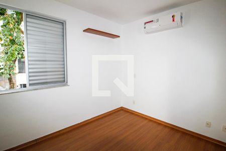 Quarto 2 de apartamento para alugar com 2 quartos, 152m² em Santo Antônio, Belo Horizonte