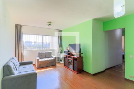 Apartamento à venda com 93m², 3 quartos e 1 vagaSala de TV
