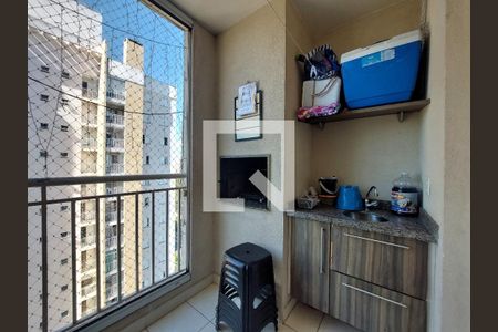 Sala de casa de condomínio à venda com 3 quartos, 75m² em Usina Piratininga, São Paulo
