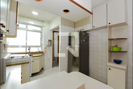 Apartamento à venda com 83m², 2 quartos e 1 vaga Apartamento à venda com 83m², 2 quartos e 1 vagaCozinha