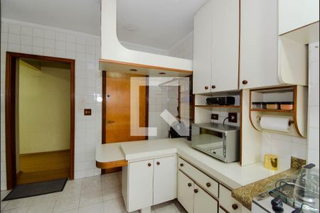 Apartamento à venda com 83m², 2 quartos e 1 vaga Apartamento à venda com 83m², 2 quartos e 1 vagaCozinha